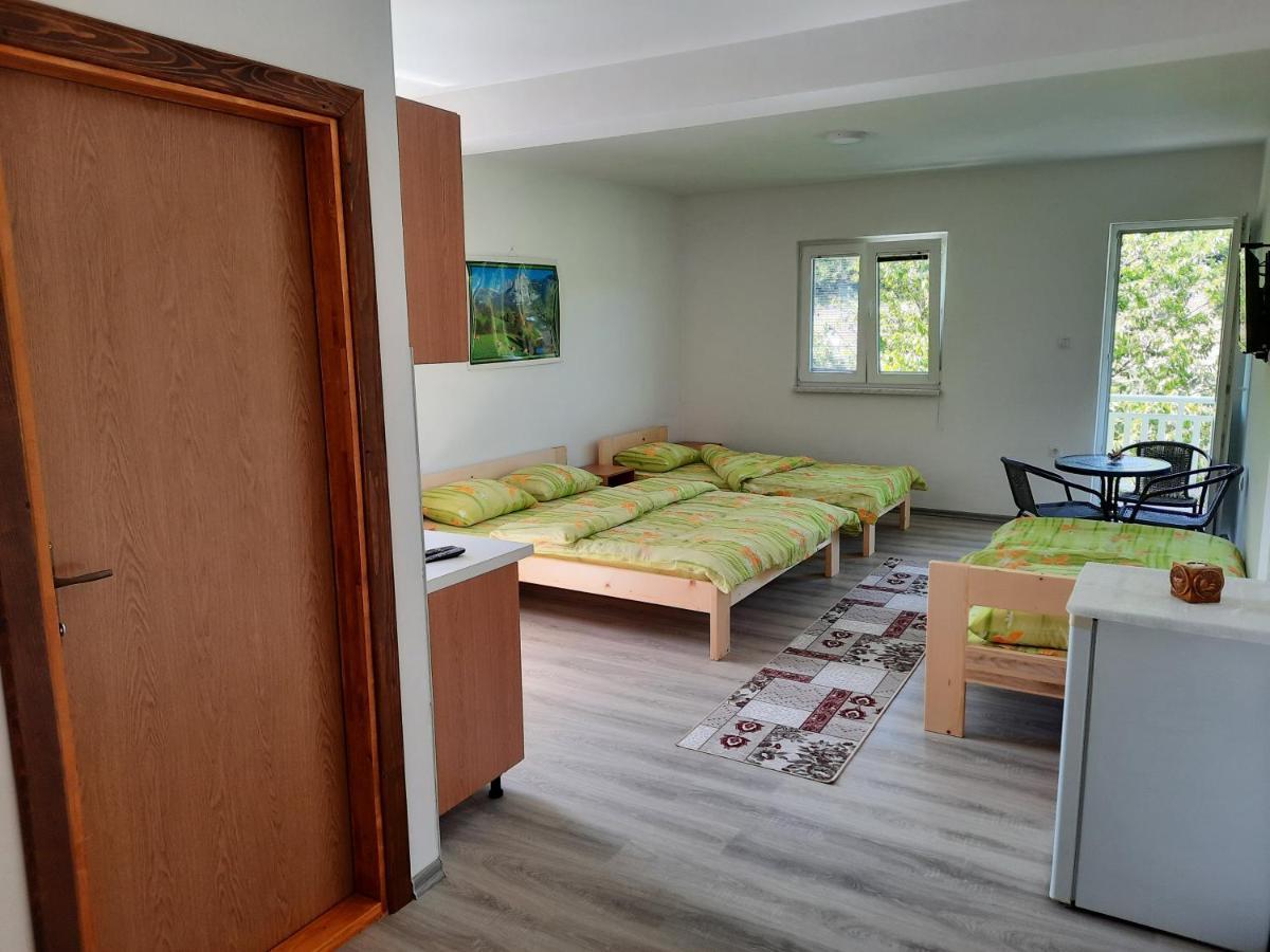 Apartmani Vila Na Drini Foca Luaran gambar